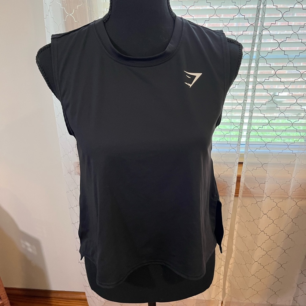 GYMSHARK 🦈